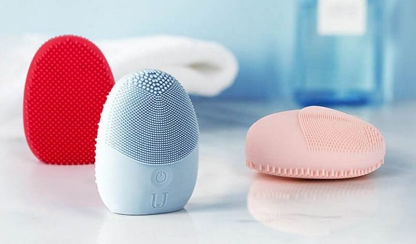 Silicone-Facial-Brush